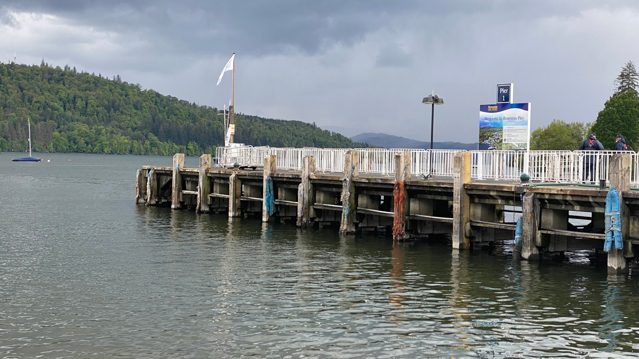 Book a Bowness airport taxi with Night Airport Taxis